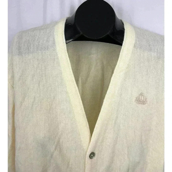 VTG Cream V Neck Cardigan Sweater Men's Large LOGO Grandpa Wear - Picture 13 of 14